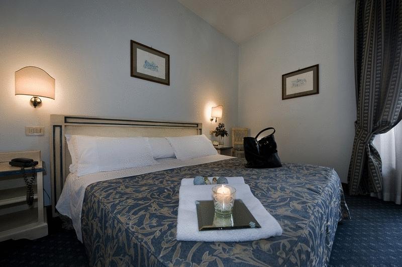 Hotel Il Castello Assisi Esterno foto