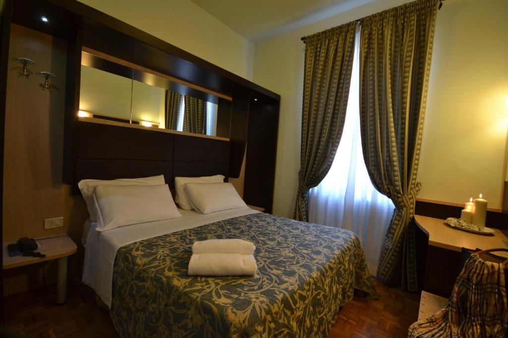 Hotel Il Castello Assisi Camera foto